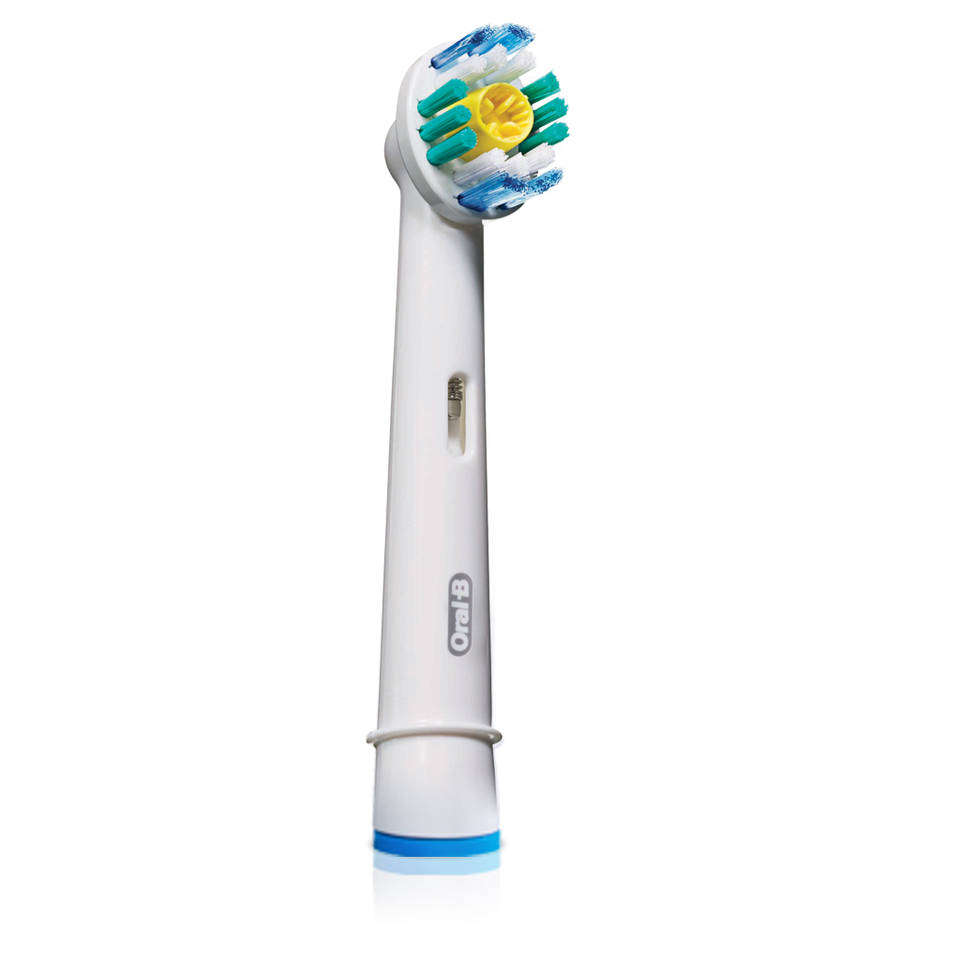 Насадки для зубных щеток Braun Oral B 3D White отбеливающие